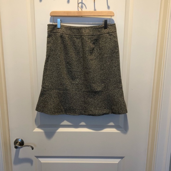 Ann Taylor LOFT Grey Tweed Skirt - Picture 2 of 5